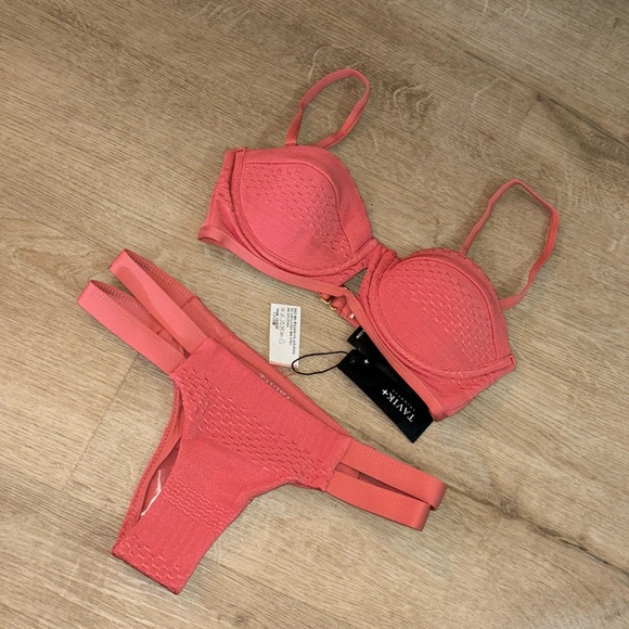 Tavik Other - ☀️tavik textured rose 2 piece set